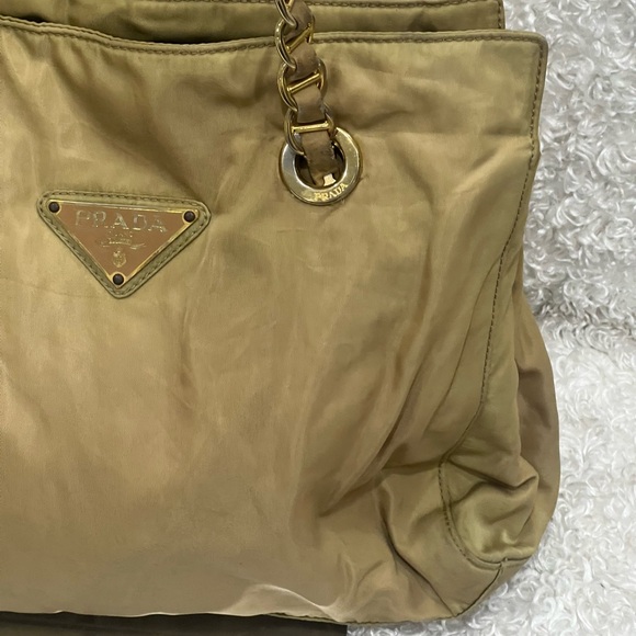 Prada Brown Tessuto Catena Quilted Nylon Shoulder Bag - Picture 3 of 16